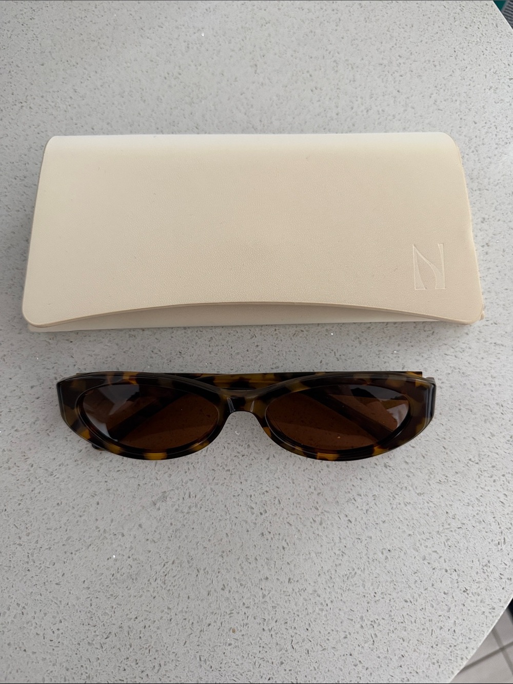 Tortoiseshell Cat-Eye Sunglasses with Brown Lenses